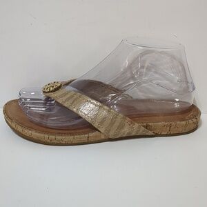 Antonio Melani Carla flat  sandals size 6.5